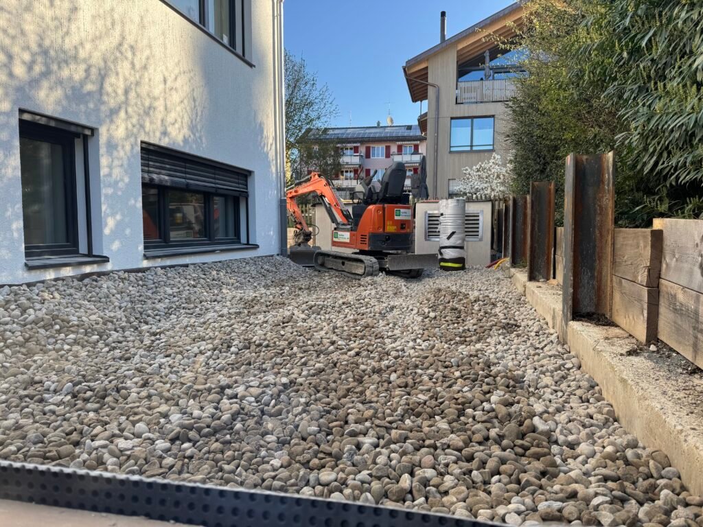 Gärtnerarbeiten MFH Pfäffikon